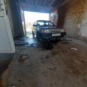 Lada VAZ-21099 2003