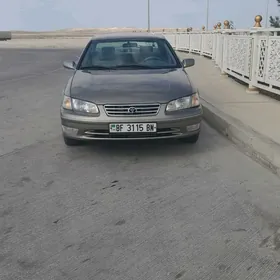 Toyota Camry 1997