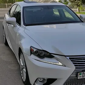 Lexus IS 350 2016