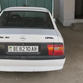 Opel Vectra 1990