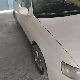 Toyota Corona 1995