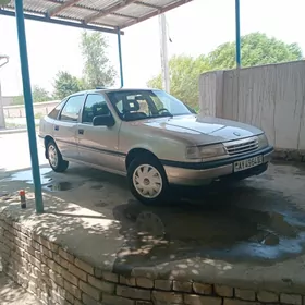 Opel Vectra 1992