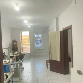 Islam Karimow satılık magazin