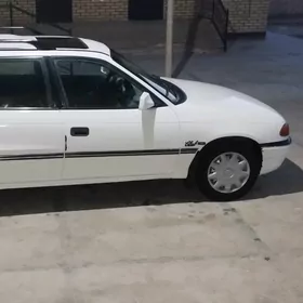 Opel Astra 1992