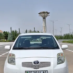 Toyota Yaris 2008
