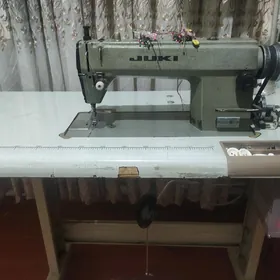 Tikiş maşyn Jukki