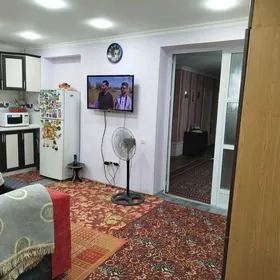 Продаю квартиру за мостом