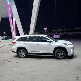 Toyota Highlander 2014