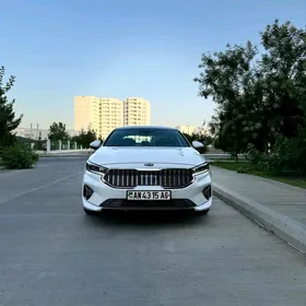 Kia Cadenza 2020