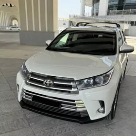 Toyota Highlander 2017