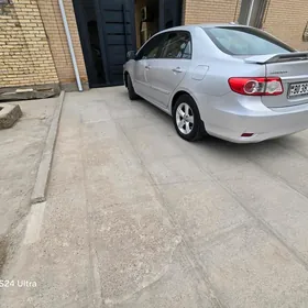 Toyota Corolla 2013