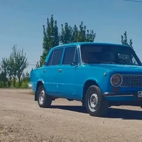 Lada 2104 1982
