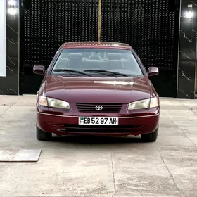 Toyota Camry 1998