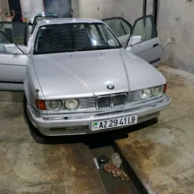 BMW 7 Series 1990