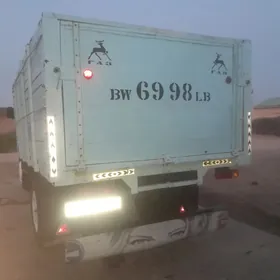 Gaz 53 1990