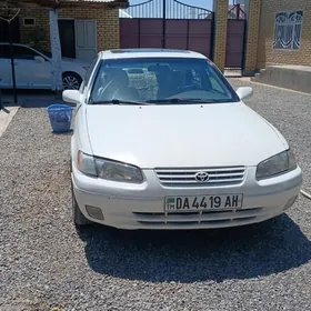Toyota Camry 1997
