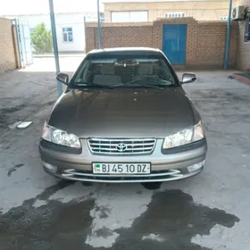 Toyota Camry 2001