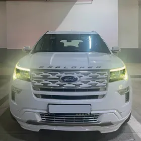 Ford Explorer 2018