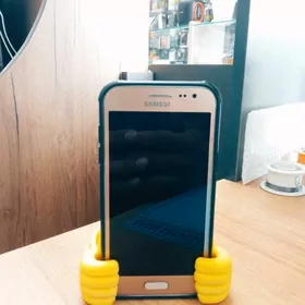 Samsung j2