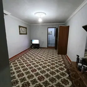 1 komnata 3 etaj 35m²