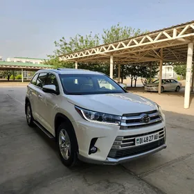 Toyota Highlander 2017
