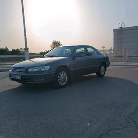 Toyota Camry 2001