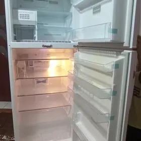 haladilnik TOSHIBA