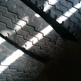 Kamaz 11.00R20