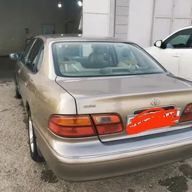Toyota Avalon 1999