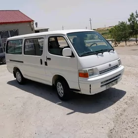 Toyota Hiace 1990