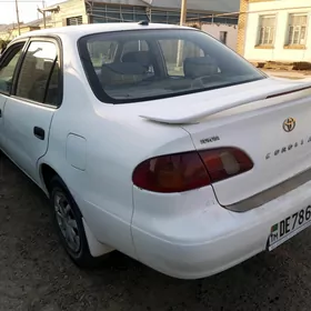 Toyota Corolla 1999