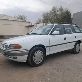 Opel Astra 1995