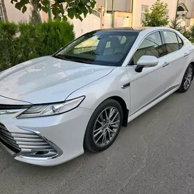 Toyota Camry 2022