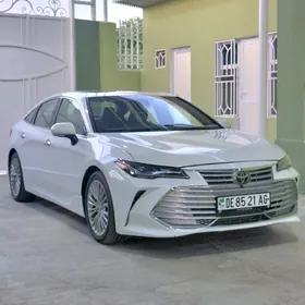 Toyota Avalon 2019