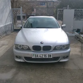 BMW E39 1998