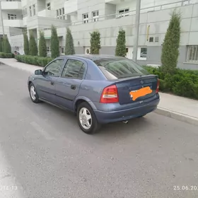Opel Astra 1998