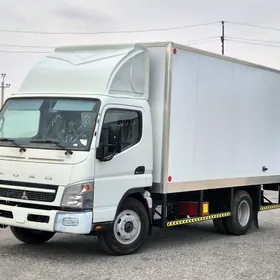 Mitsubishi Canter 2025