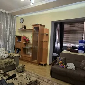 Satlyk Gowdan W 3etaž 1/2kom