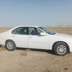 Nissan Altima 2000