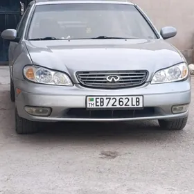 Infiniti I30 2001