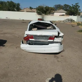 Toyota Avalon 1999