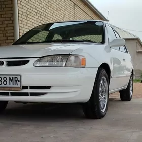 Toyota Corolla 2000