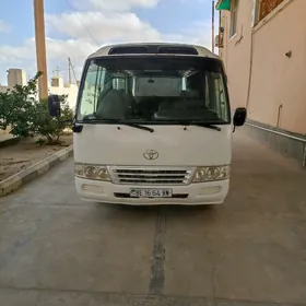 Toyota Coaster 2008