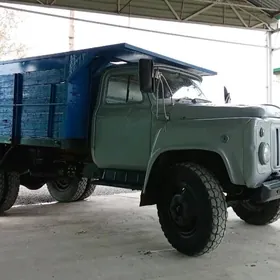 Gaz 53 1990