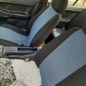 BMW 320 1992
