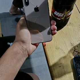 IPHONE XS