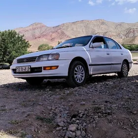 Toyota Corona 1993