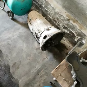 mersedes karobka w212
