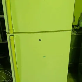 Холодильник LG