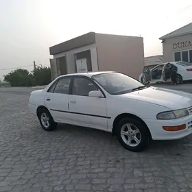Toyota Carina 1992